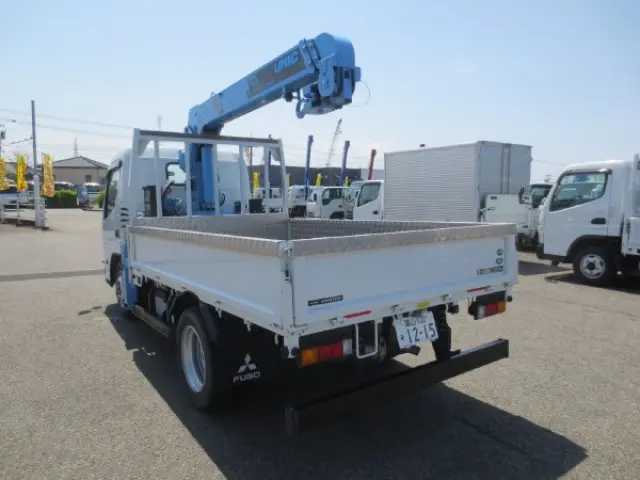 三菱 キャンター 2RG-FEAV0(2WD)の写真5