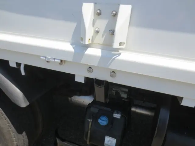 三菱 キャンター TPG-FEA50(2WD)の写真26
