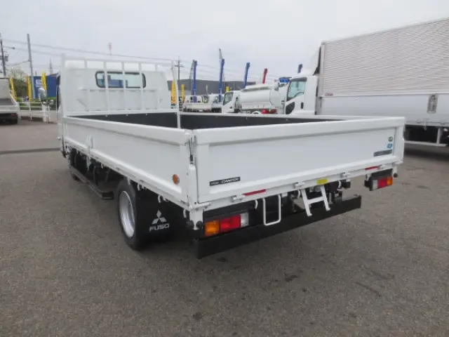 三菱 キャンター 2RG-FEB50(2WD)の写真5