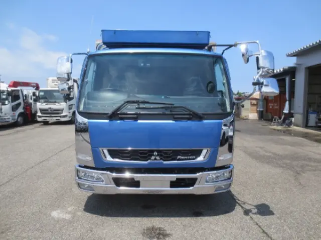 三菱 ファイター 2KG-FK71F(2WD)の写真6