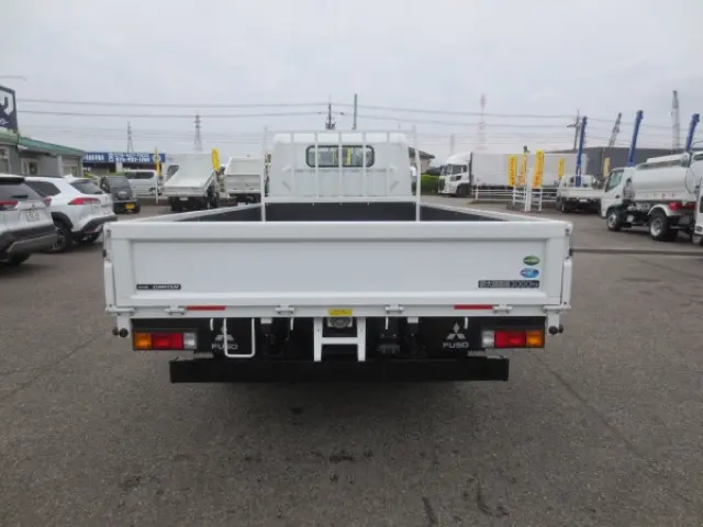 三菱 キャンター 2RG-FEB50(2WD)の写真7