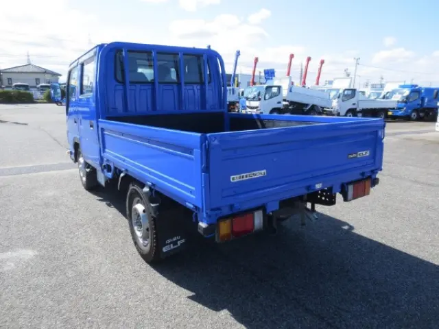 いすゞ エルフ TPG-NHR85A(2WD)の写真5