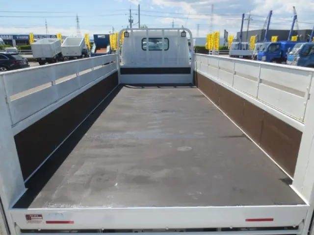 トヨタ ダイナ 2RG-XZU655(2WD)の写真10