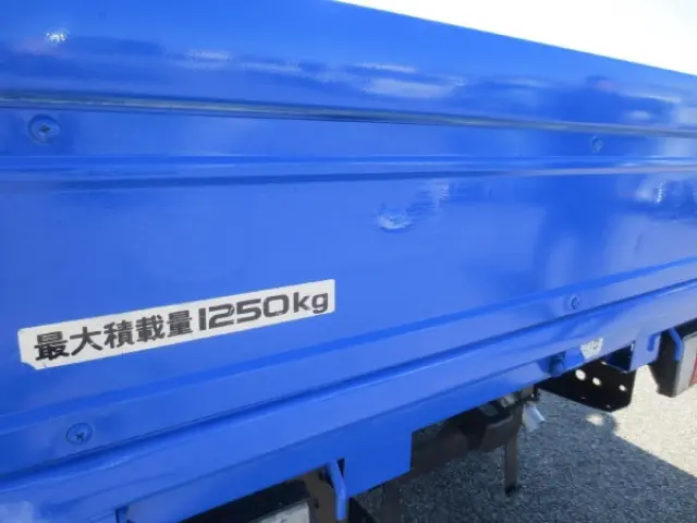 いすゞ エルフ TPG-NHR85A(2WD)の写真20