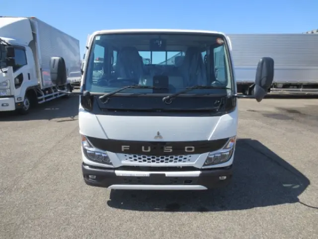 三菱 キャンター 2RG-FBA20(2WD)の写真6