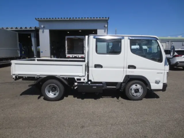 三菱 キャンター 2RG-FBA20(2WD)の写真8