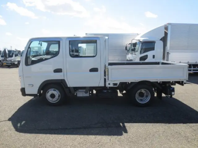 三菱 キャンター 2RG-FBA20(2WD)の写真9