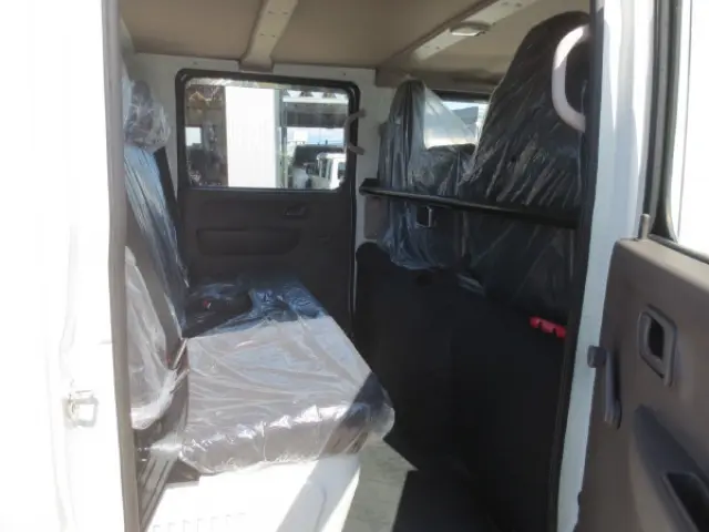 三菱 キャンター 2RG-FBA20(2WD)の写真13