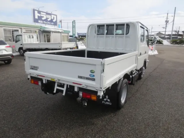 三菱 キャンター 2RG-FBA20(2WD)の写真4