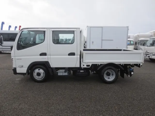 三菱 キャンター 2RG-FBA20(2WD)の写真9