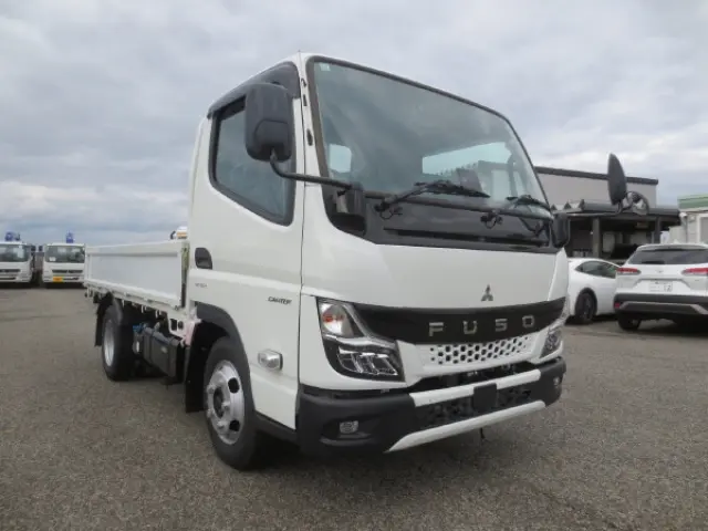 三菱 キャンター 2RG-FBA20(2WD)の写真2