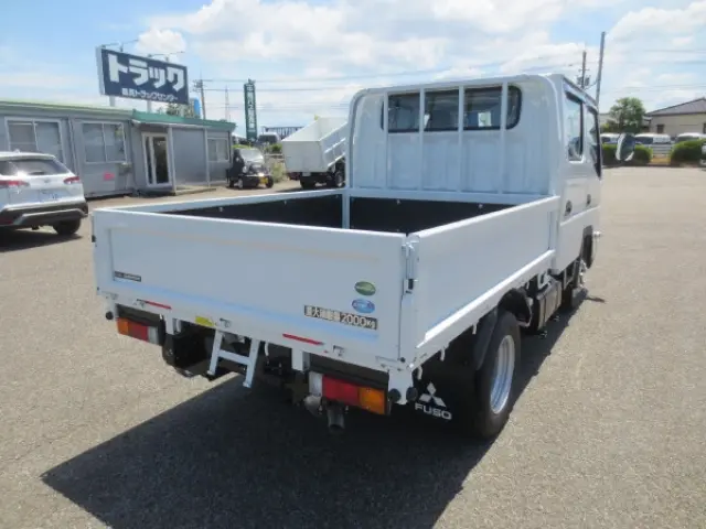 三菱 キャンター 2RG-FBA20(2WD)の写真4