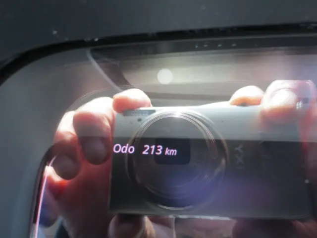 三菱 キャンター 2RG-FBA20(2WD)の写真16