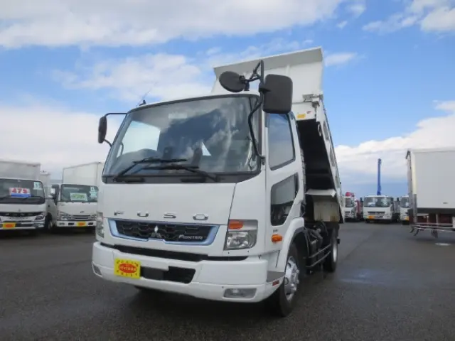 三菱 ファイター 2PG-FK72N(2WD)の写真1