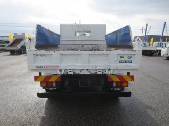 三菱 ファイター 2PG-FK72N(2WD)の写真7