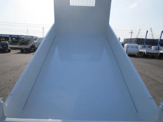 三菱 キャンター 2RG-FBA60(2WD)の写真10