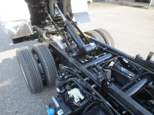 三菱 キャンター 2RG-FBA60(2WD)の写真13