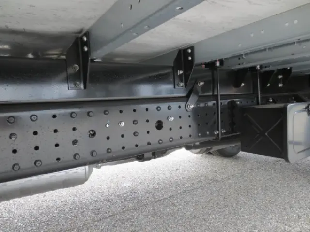 三菱 キャンター 2RG-FEB50(2WD)の写真13