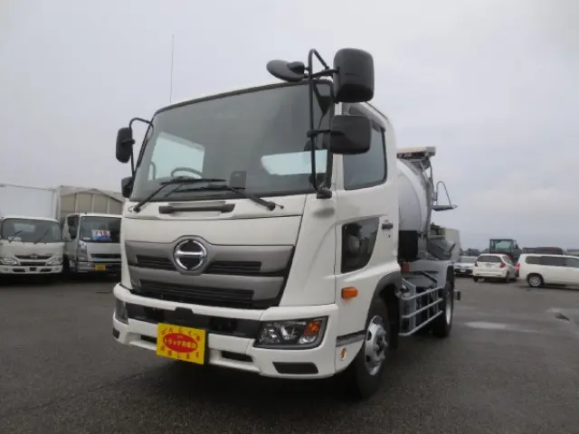 日野 レンジャー 2KG-GC2ABA(2WD)の写真1