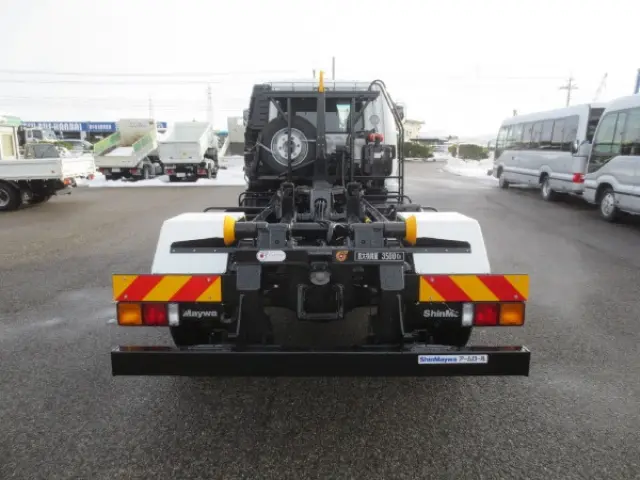 三菱 ファイター 2KG-FK72F(2WD)の写真7