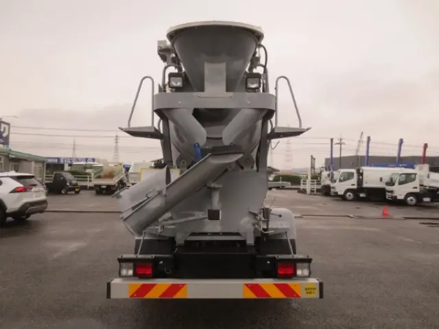 日野 レンジャー 2KG-GC2ABA(2WD)の写真7