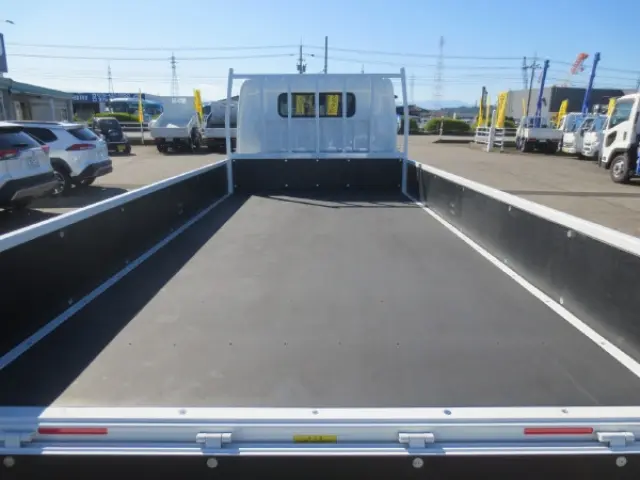 三菱 キャンター 2RG-FEB50(2WD)の写真10
