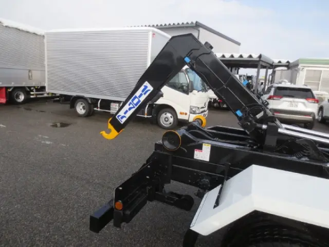 三菱 ファイター 2KG-FK72F(2WD)の写真11