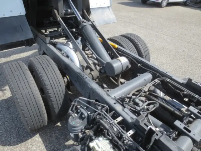 三菱 キャンター TKG-FBA30(2WD)の写真13