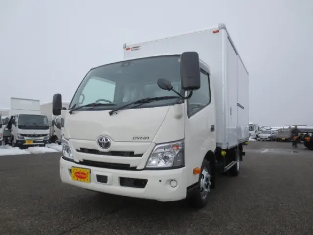 トヨタ ダイナ 2KG-XZU702(2WD)の写真1