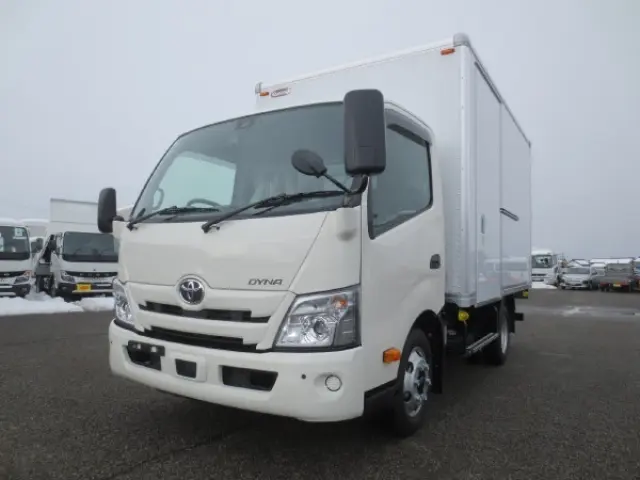 トヨタ ダイナ 2KG-XZU702(2WD)の写真3