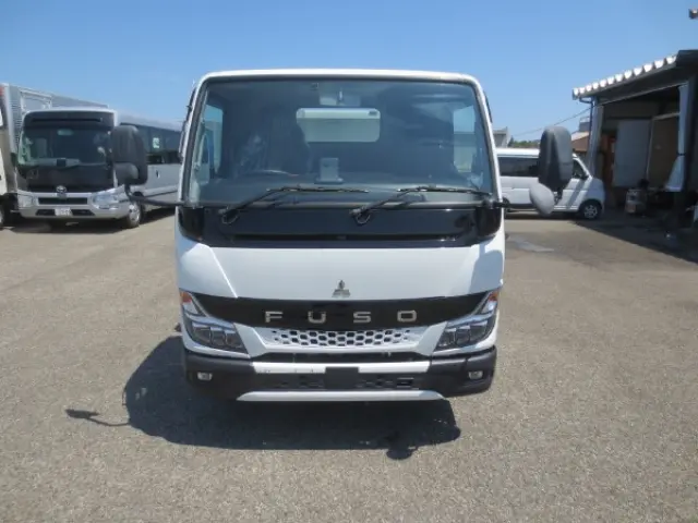 三菱 キャンター 2RG-FBA60(2WD)の写真6