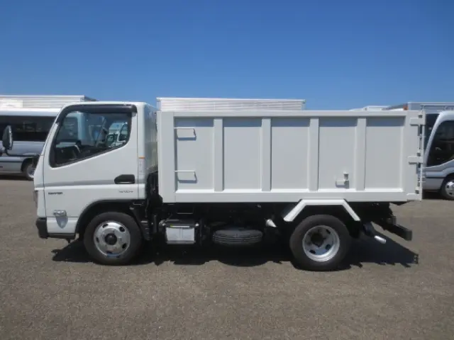 三菱 キャンター 2RG-FBA60(2WD)の写真9
