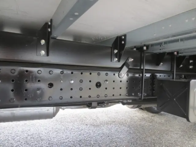 三菱 キャンター 2RG-FEB50(2WD)の写真13