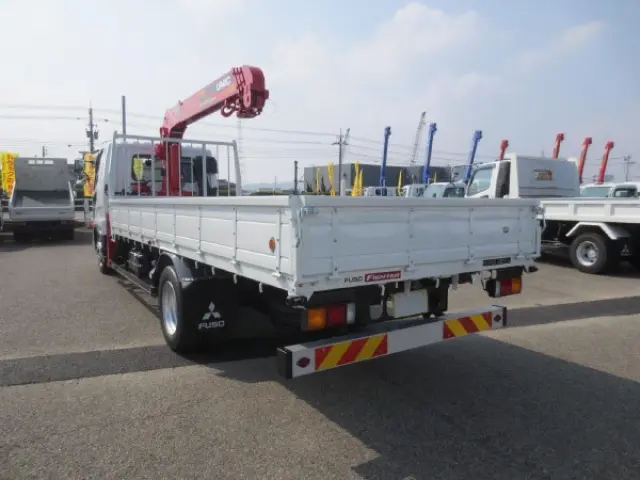 三菱 ファイター 2KG-FK62F(2WD)の写真5