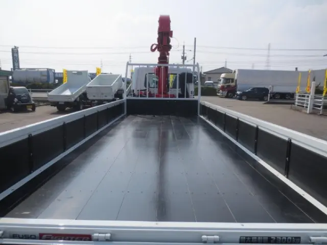 三菱 ファイター 2KG-FK62F(2WD)の写真10