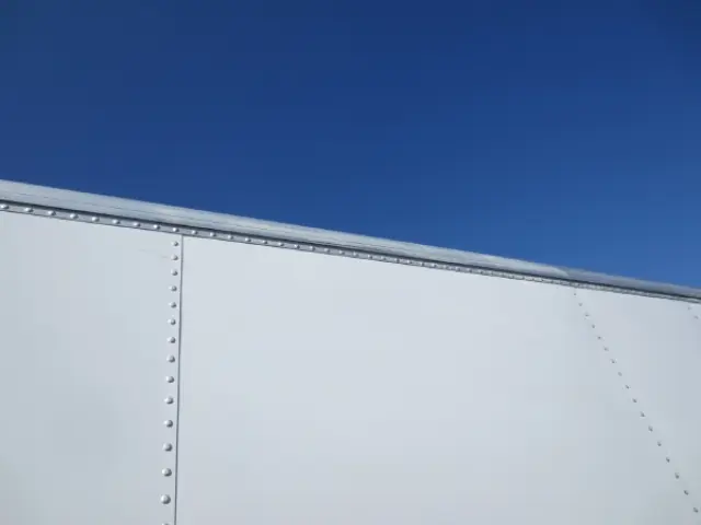 いすゞ エルフ BKG-NPR85AN(2WD)の写真25