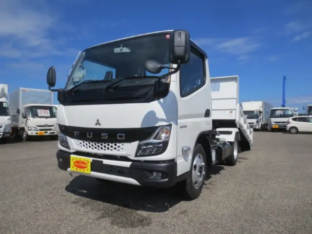 三菱 キャンター 2RG-FBA60(2WD)の写真1