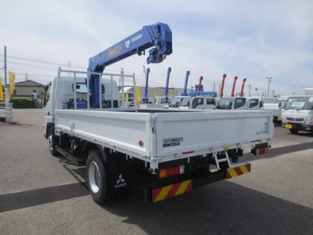 三菱 キャンター 2PG-FEB80(2WD)の写真5