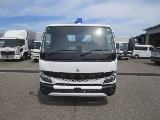 三菱 キャンター 2PG-FEB80(2WD)の写真6