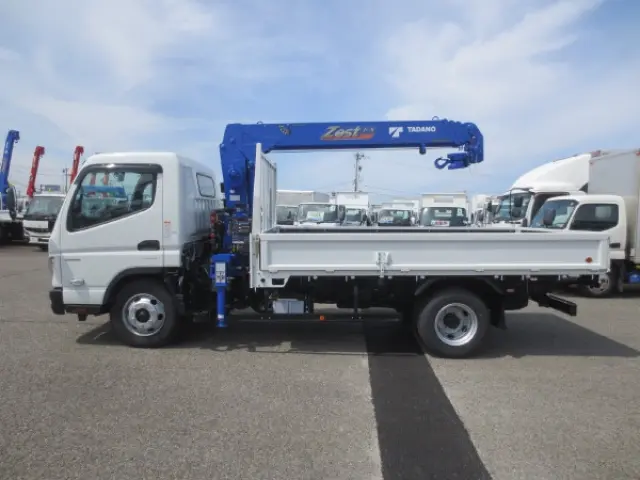 三菱 キャンター 2PG-FEB80(2WD)の写真9