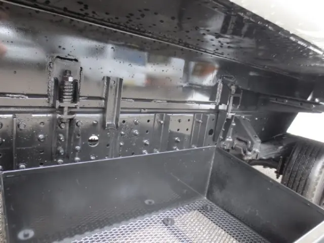 三菱 キャンター 2RG-FEAV0(2WD)の写真19