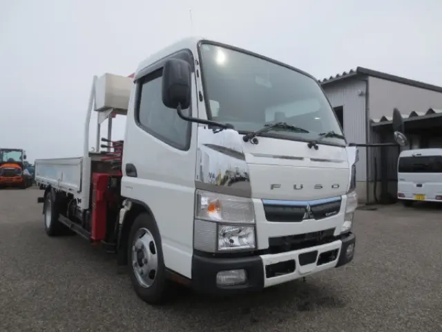 三菱 キャンター 2PG-FK62F(2WD)の写真2