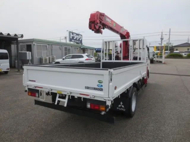 三菱 キャンター 2PG-FK62F(2WD)の写真4