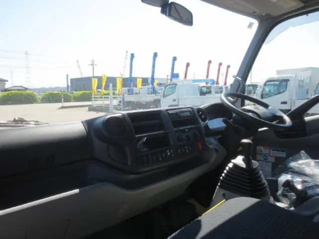 日野 デュトロ 2KG-XZU712M(2WD)の写真17