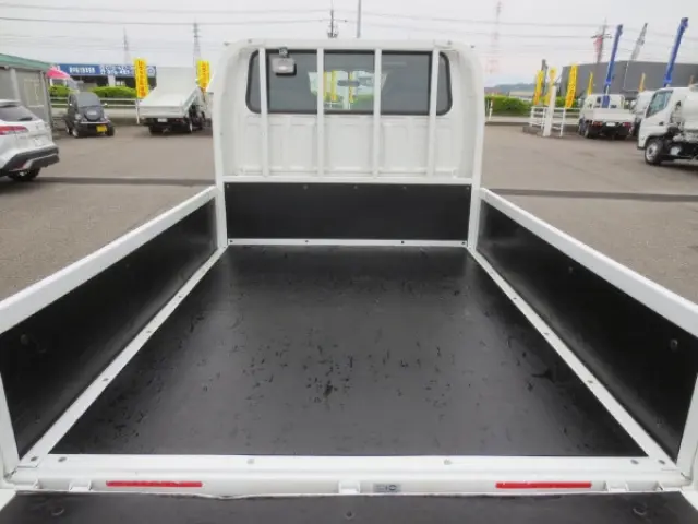 日産 アトラス 2RG-AHR88A(2WD)の写真10