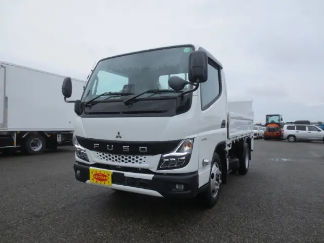 三菱 キャンター 2RG-FBAV0(2WD)の写真1
