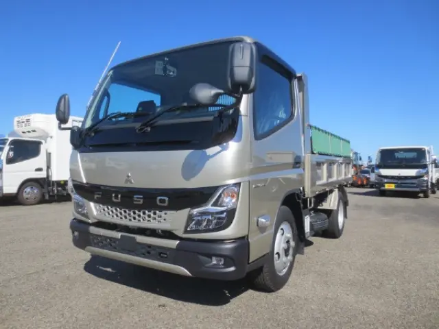 三菱 キャンター 2RG-FBA60(2WD)の写真3
