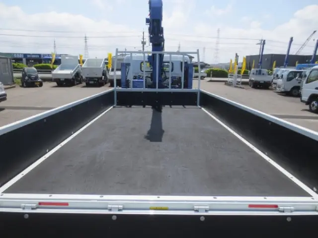 三菱 キャンター 2PG-FEB80(2WD)の写真12