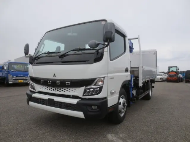 三菱 キャンター 2PG-FEB90(2WD)の写真3