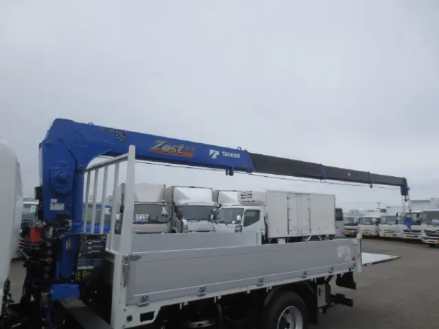 三菱 キャンター 2PG-FEB90(2WD)の写真11